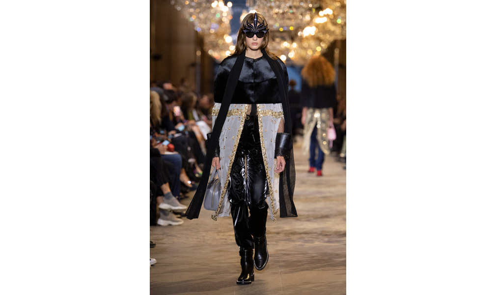 ALICIA VIKANDER at Louis Vuitton Womenswear SS22 Show at Paris